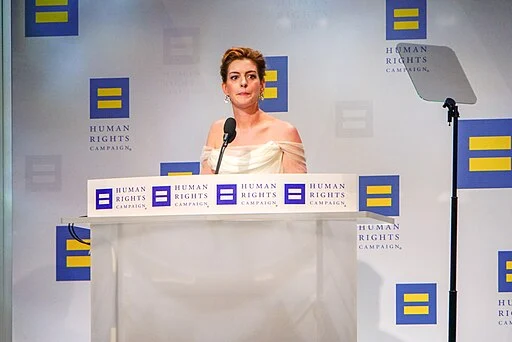 Anne Hathaway Human Rights Campaign National Dinner 2018